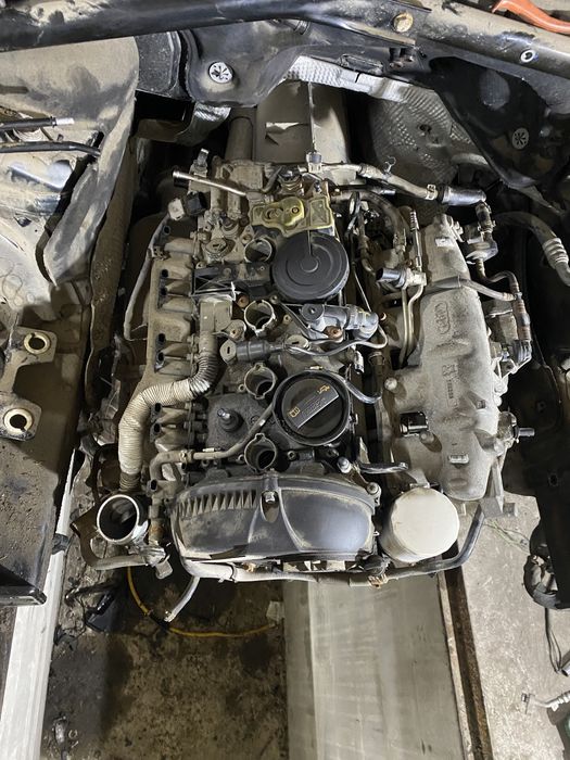 audi Q5 8r A4B8 мотор Акпп турбіна редуктор міст движок двигун 2,0TFSI