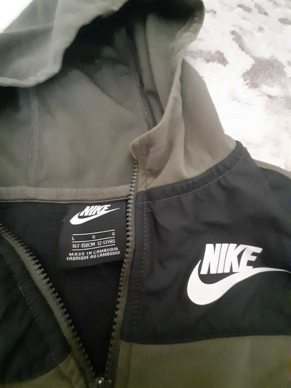 Оригинальная мастерка Nike