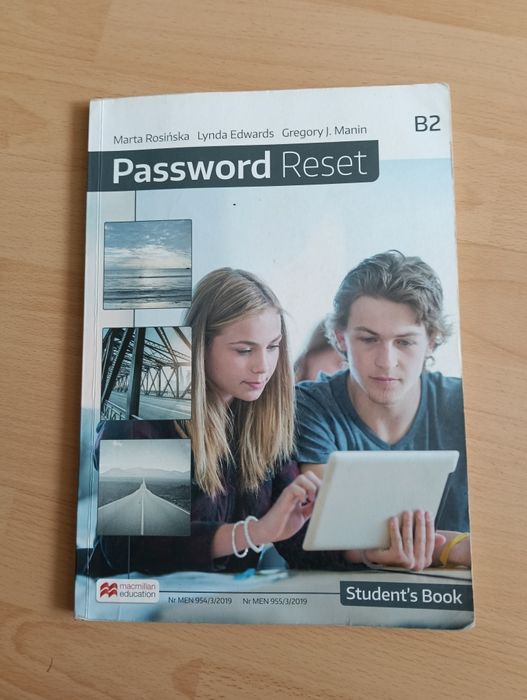 Password Reset B2 Język angielski Podręcznik Student's Book Macmillan