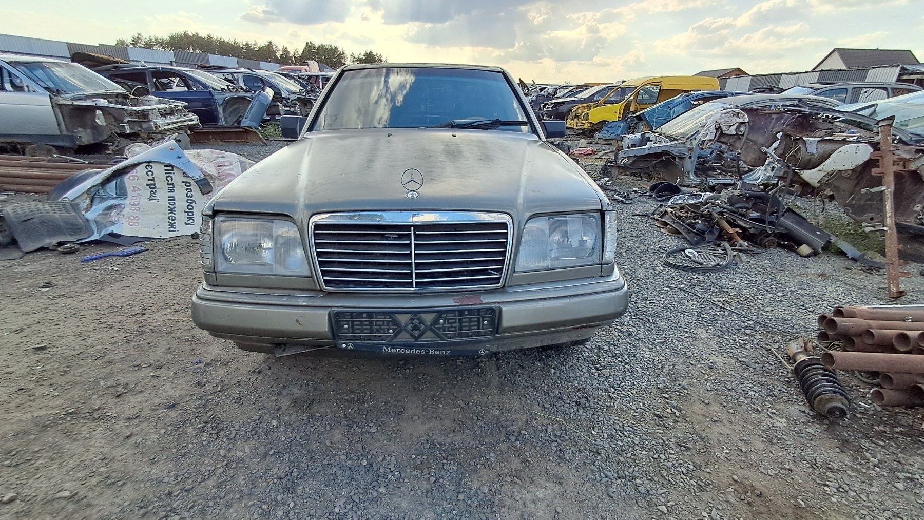 Розборка Mercedes Benz W124