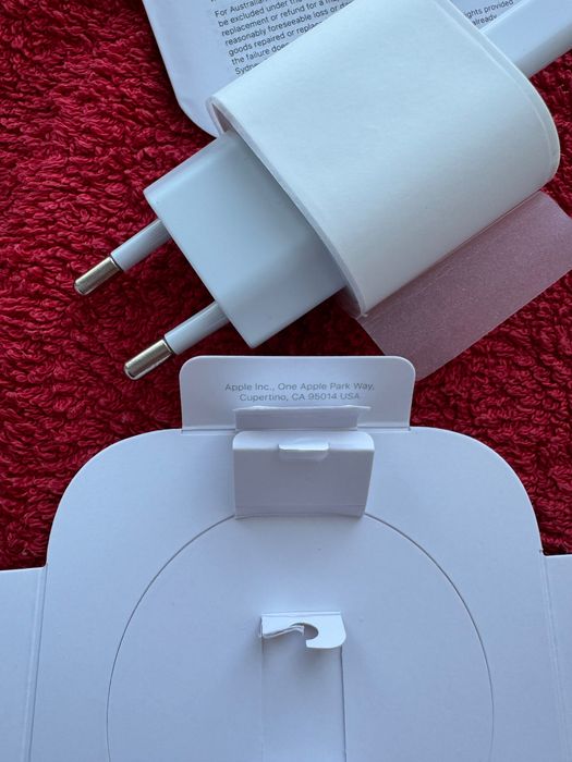 Безпровідна зарядка magsafe зарядное apple iphone айфон епл магнітна