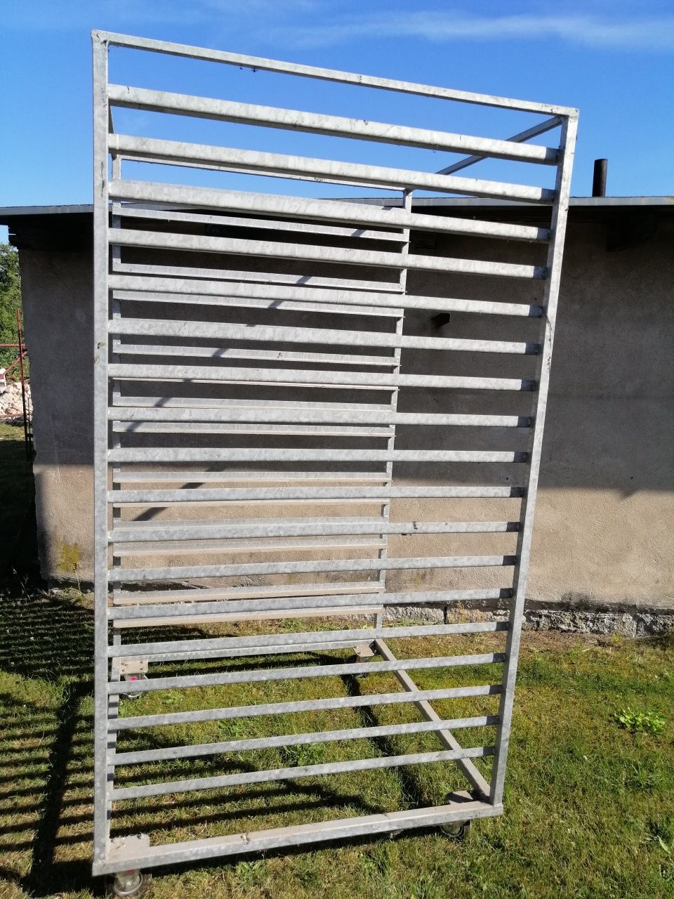 Wózki wędzarnicze, suszarnicze, piekarnicze
