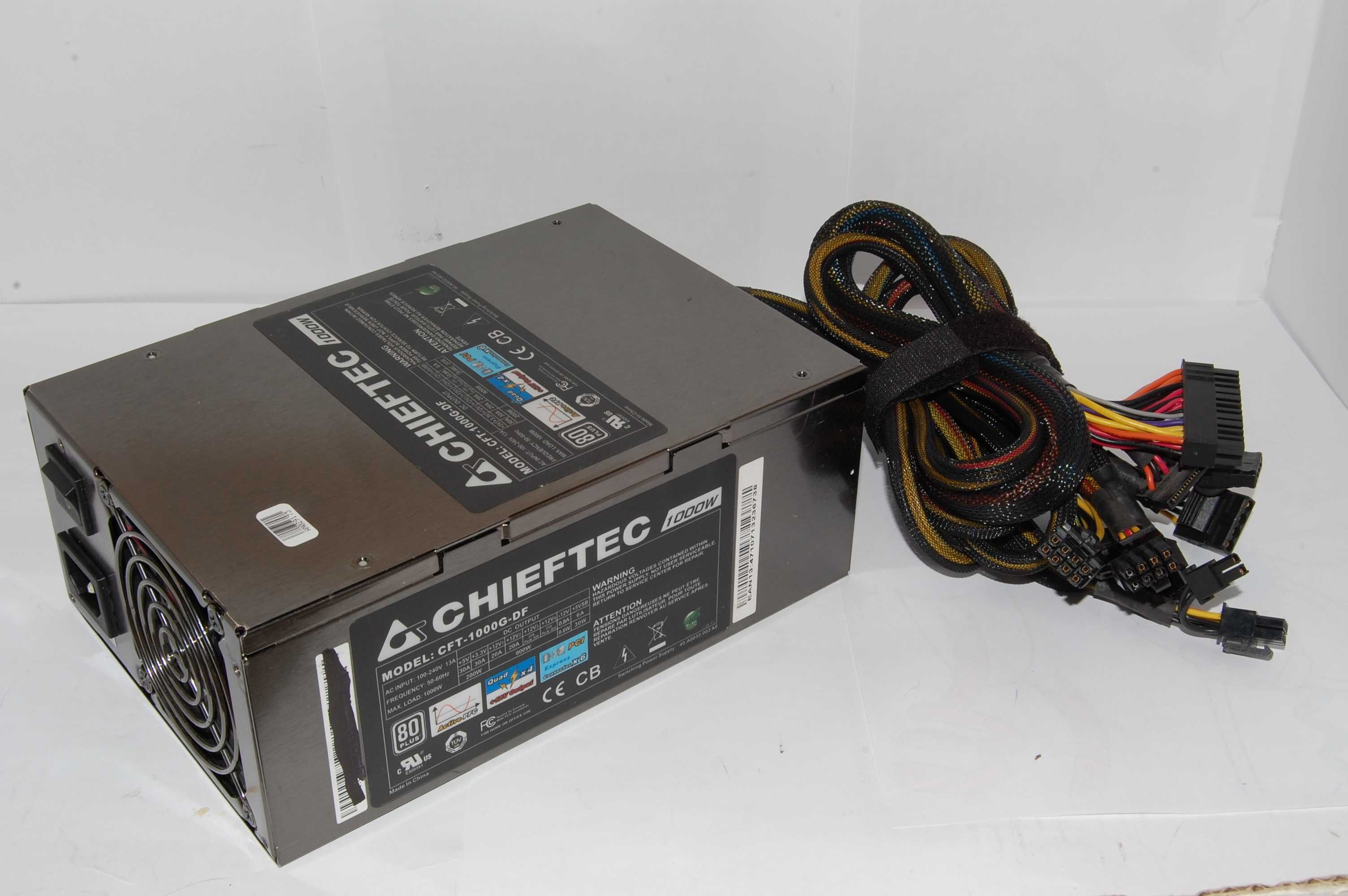 Zasilacz ATX Chieftec CFT-1000G-DF 1000W 80+ Modularny PCIE 8 Pin