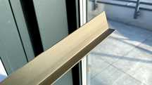 Eleganckie Listwy przypodłogowe (aluminium) - Effector, kolor: Szampan