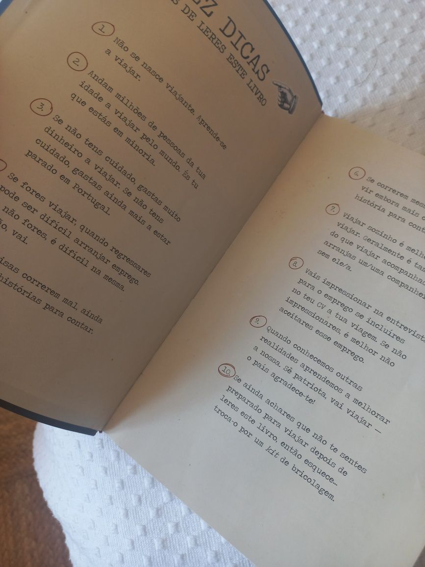 Livro O Mundo é Fácil