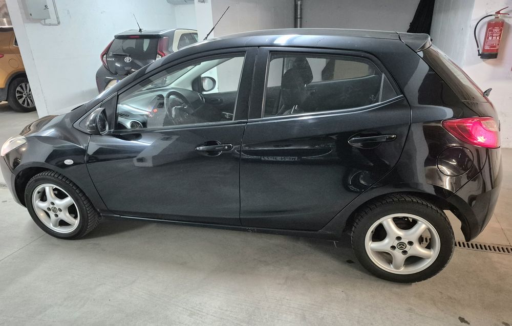 Mazda 2 1.3 Ben 2008 Klima opłaty