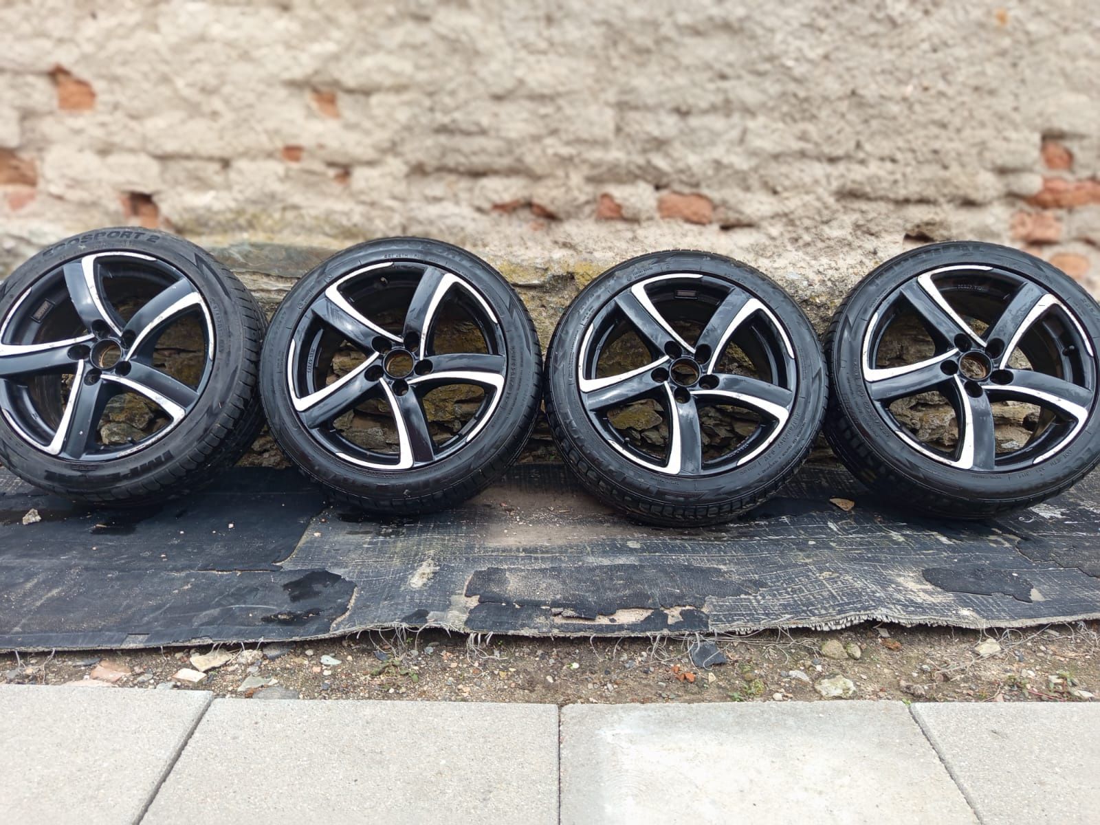 Alutec shark 17"