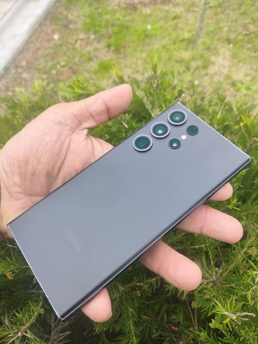 Poderoso Samsung S23 Ultra 5G 512GB,bateria nova/ac.troca ou retoma