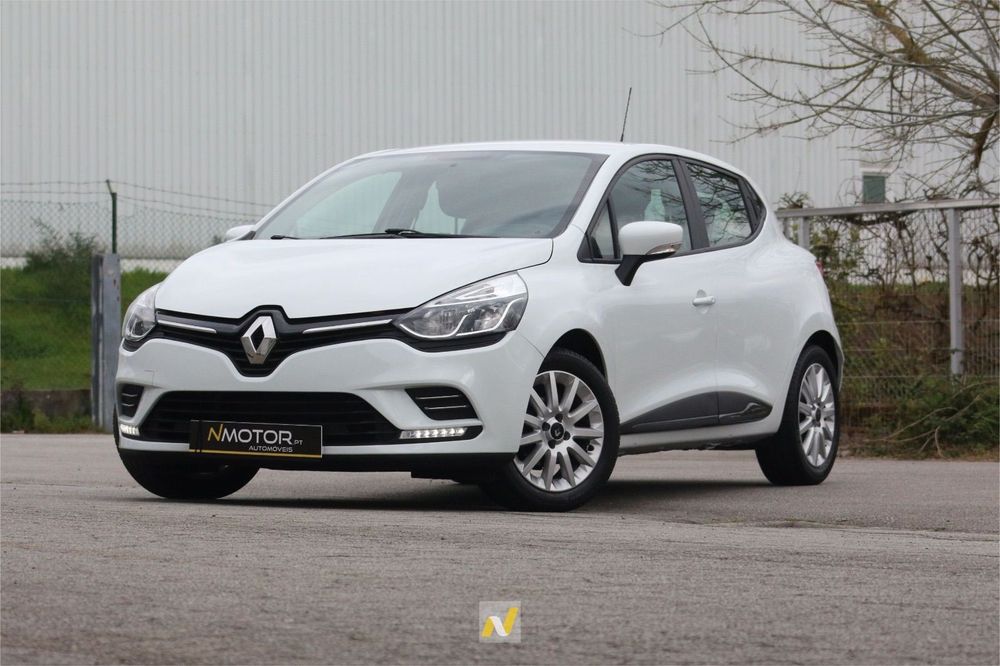 Renault Clio TCe 90 BUSINESS EDITION