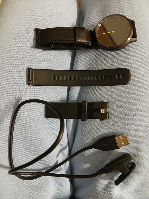 Smartchwatch Garmin Vivomove HR Sport czarny