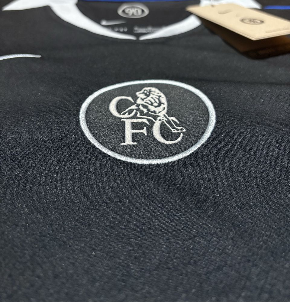 Nike - Camisola Chelsea Terceiro Equipamento 25/26 - Tamanho M