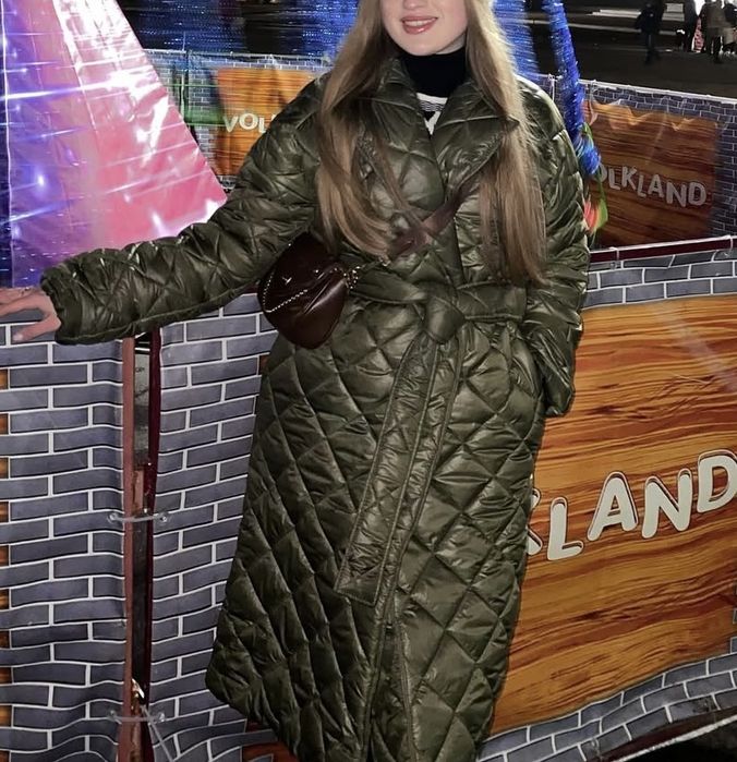 Пальто на запах. Стьобане пальто хакі