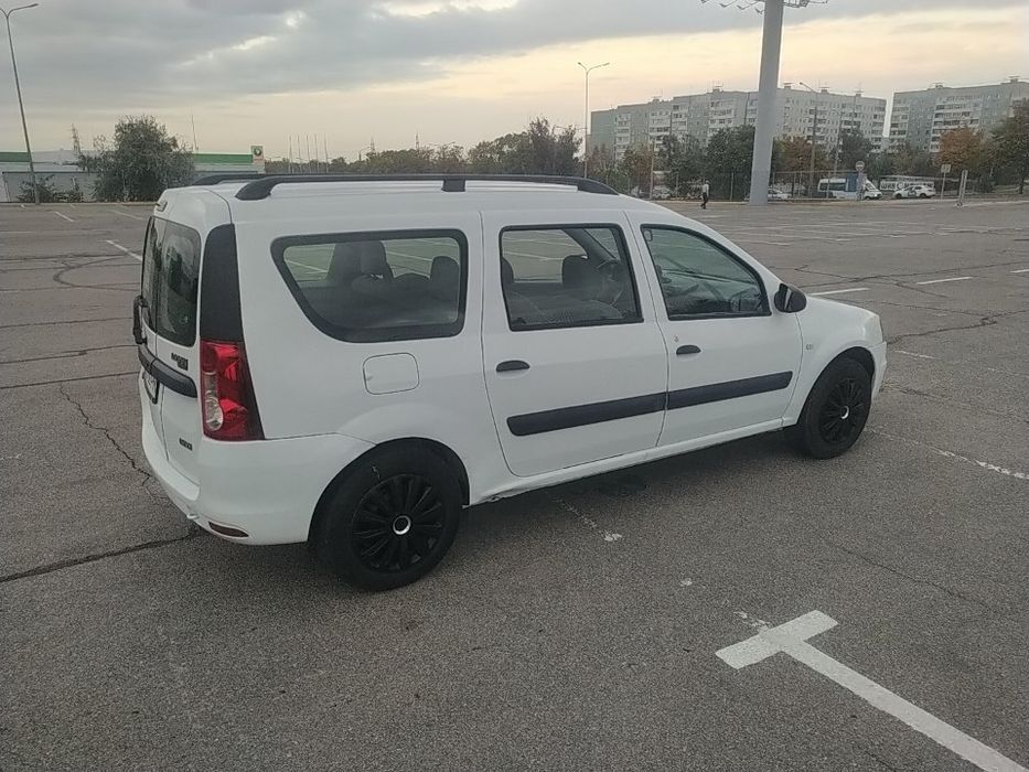 Логан 1.5 Дизель 2010г