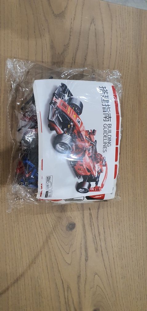 Blocos construção carro Fórmula 1, tipo Lego