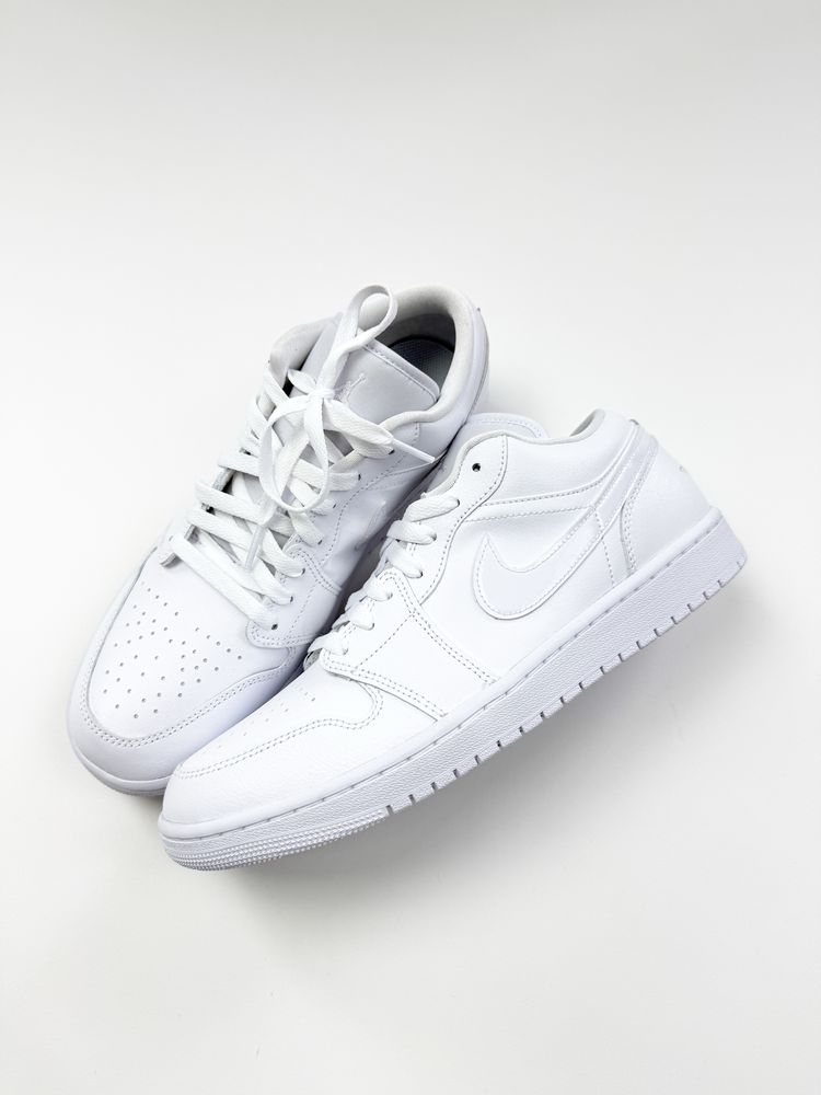 Оригінал! Чоловічі Кросівки Jordan 1 Low White (44) / Нові!