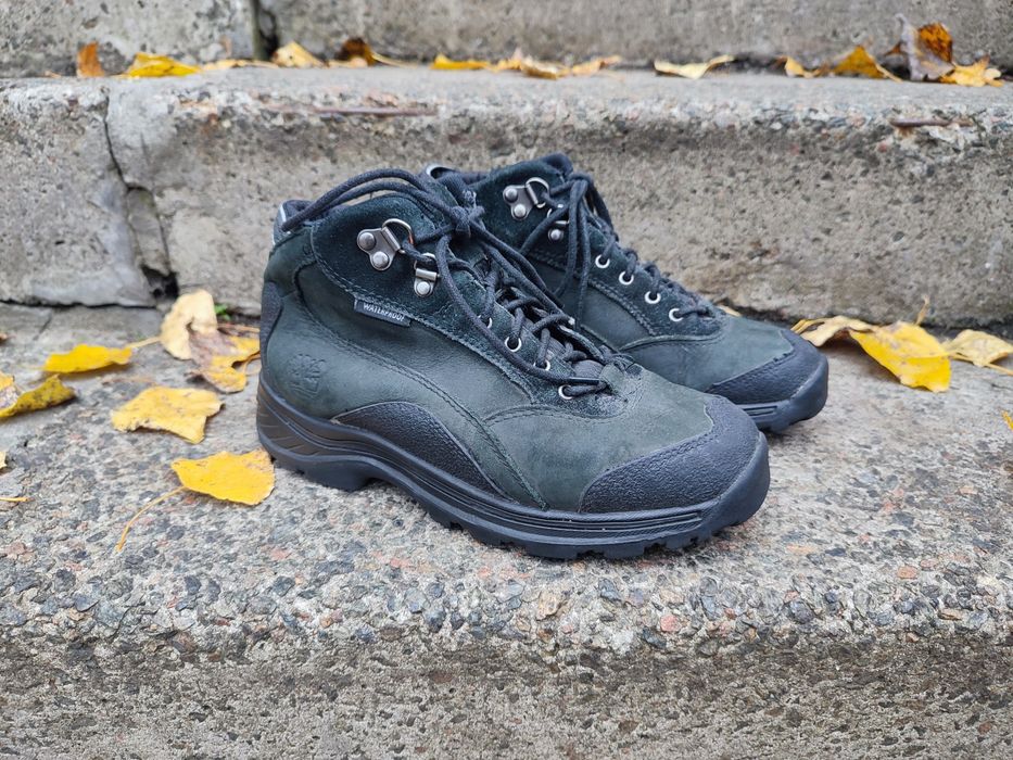 Неубиваемые ботинки Timberland р.36