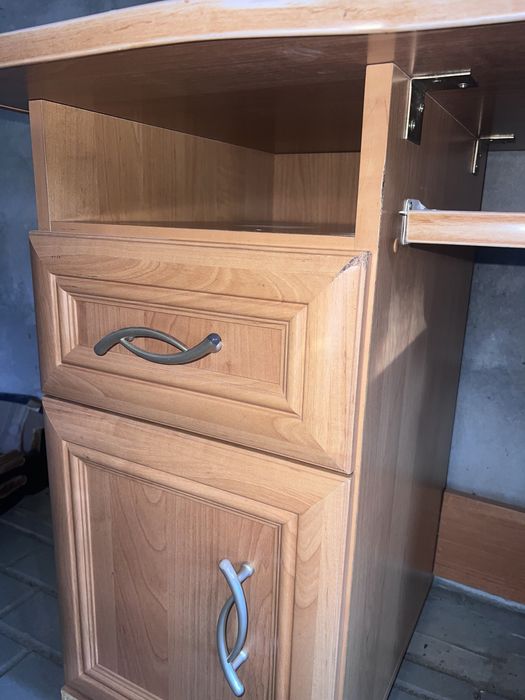 Biurko używane drewniane