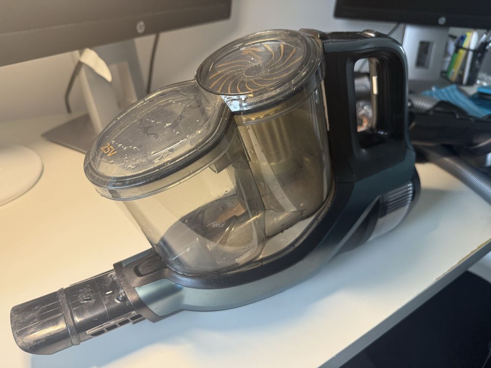 Odkurzacz bezprzewodowy Philips Series 8000 Aqua XC8149/01