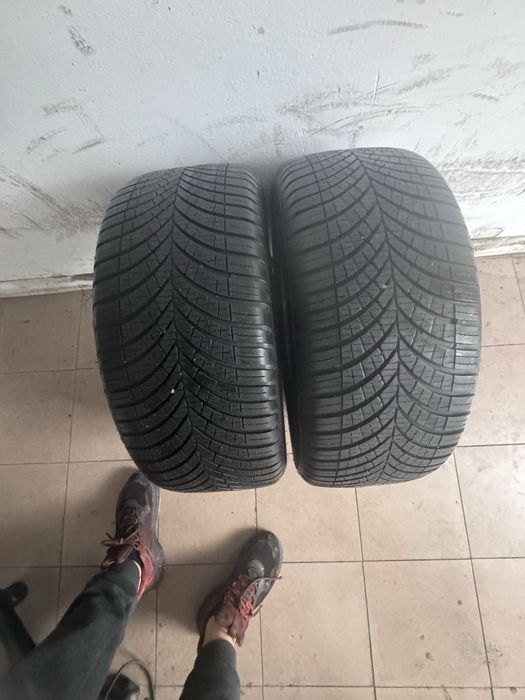 Stan bdb 7mm 2023r cena za 2szt Goodyear Vector4season- 225/45/17