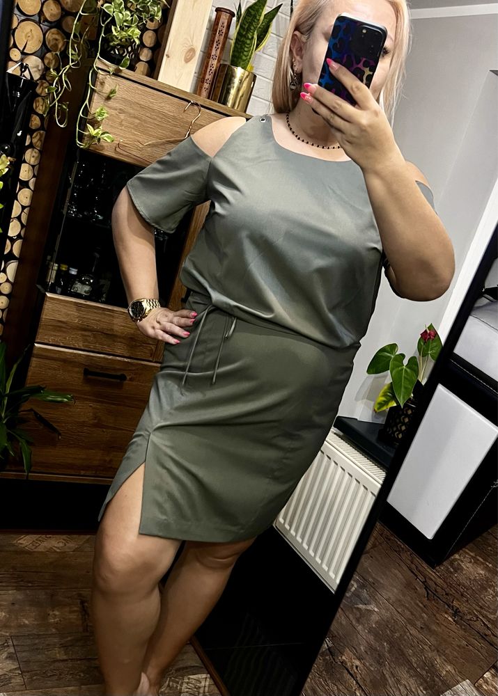 Sukienka khaki Carry 42/XL