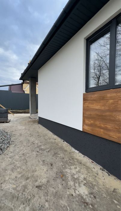 Будинок біля Тернополя Смиківці