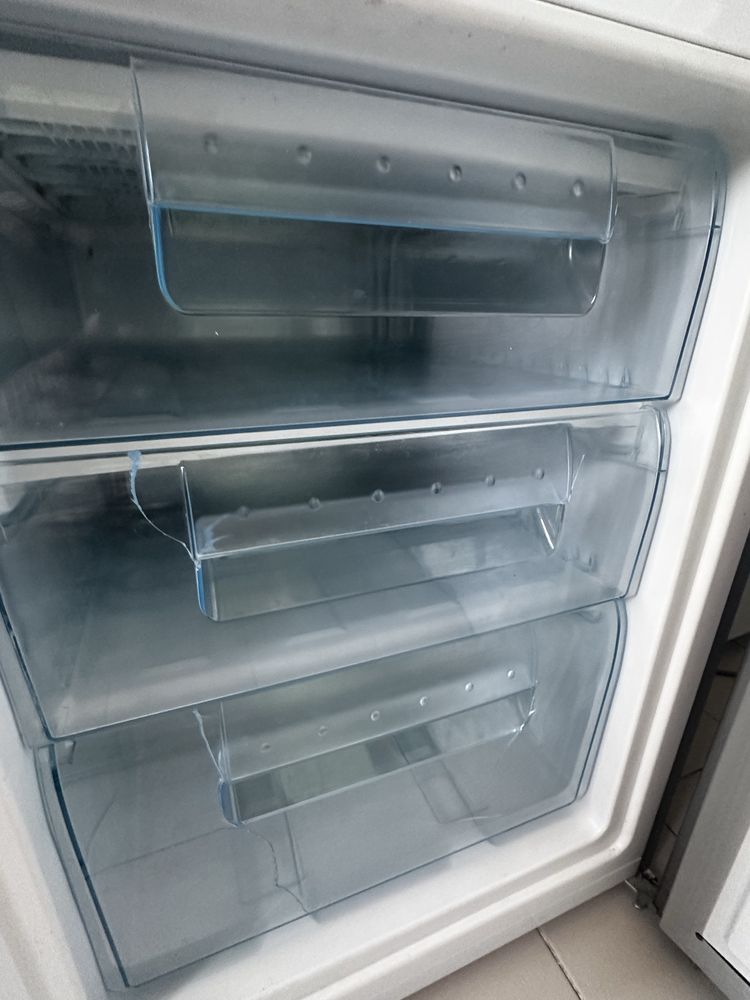 Frigorífico combinado Jocel JC-273LID | 260L | E |