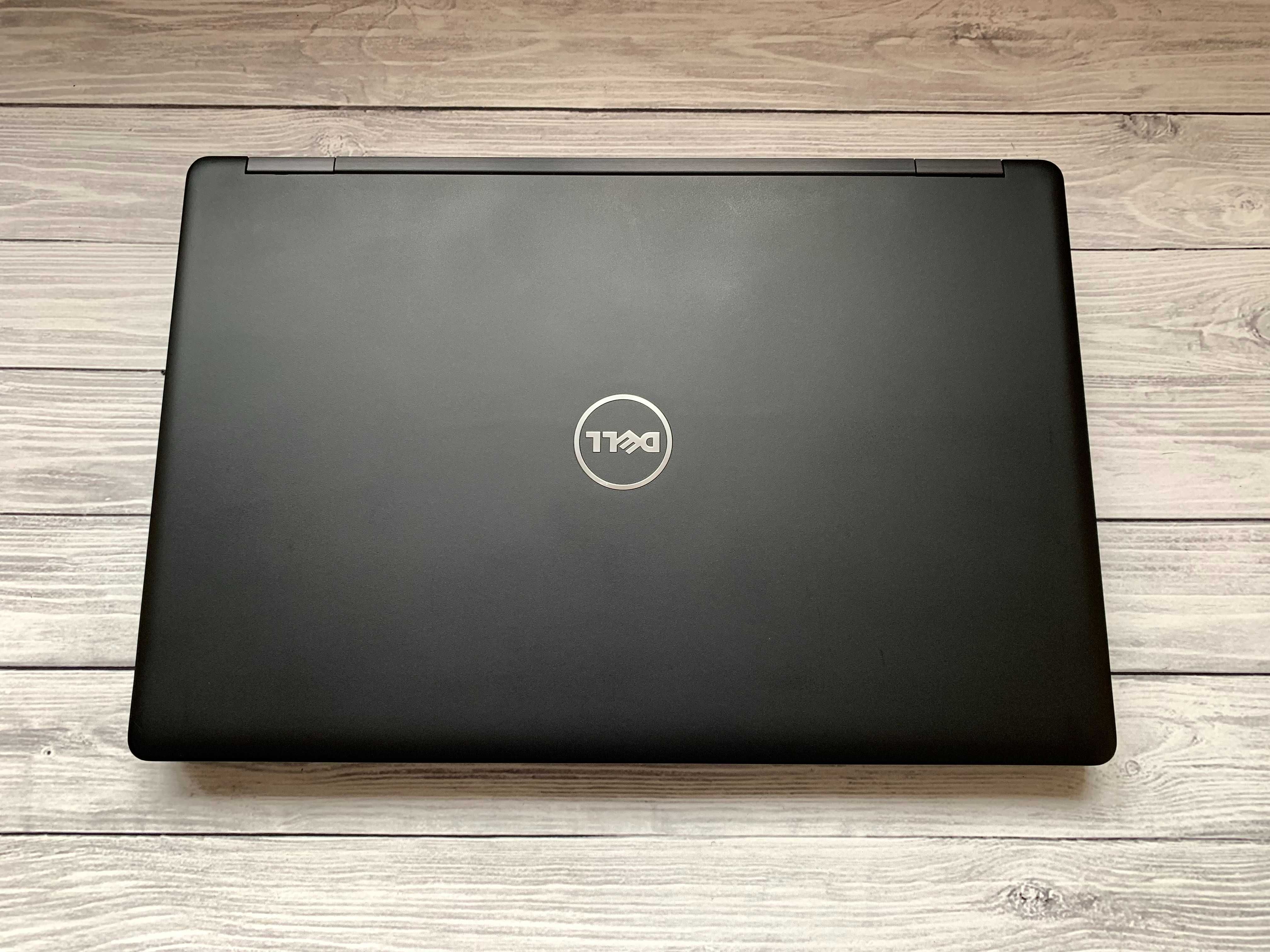Сенсорний Dell Precision 3520 FHD i7-7820HQ/16GB/512GB/NVIDIA M620 2GB
