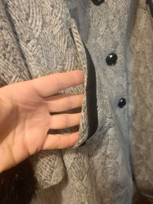 Продам зимове жіноче пальто