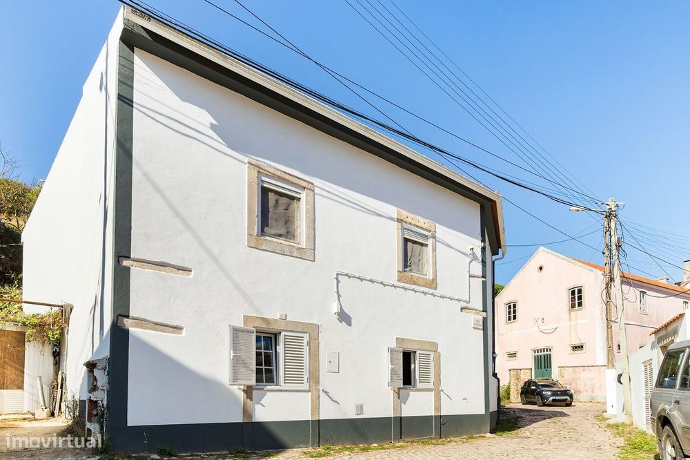 Moradia com 3 quartos e logradouro em Colares-Sintra