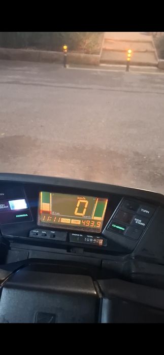 Honda CN 250 em muito bom estado.