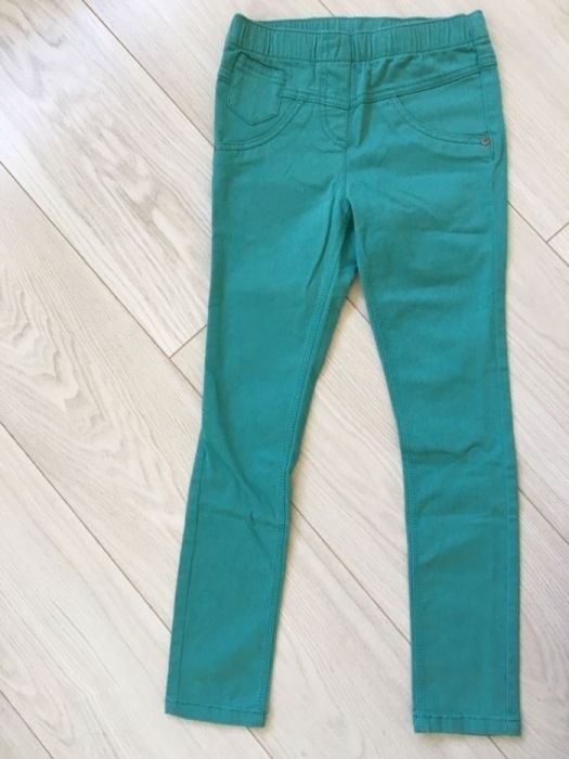 Next nowe spodnie jeansowe zielone rozmiar 8 lat 128