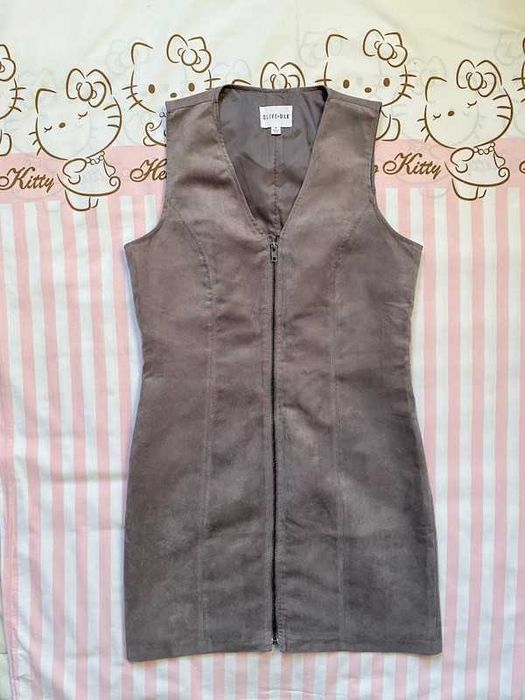 Beżowa sukienka bez rękawów zapinana z przodu Olive & Oak S/M 36/38