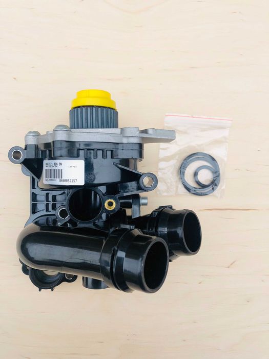 Помпа водяной насос VW Audi Skoda Seat 06H121026DN, DD, CP, CF