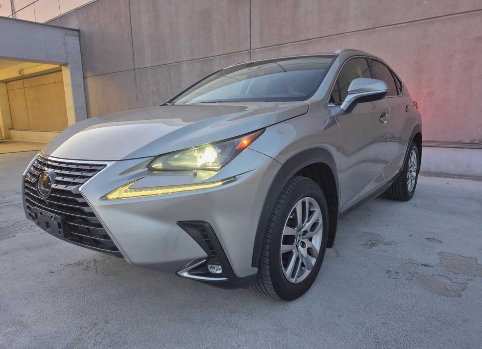Lexus NX 300 Elegance Optimum AWD 2019 2.0