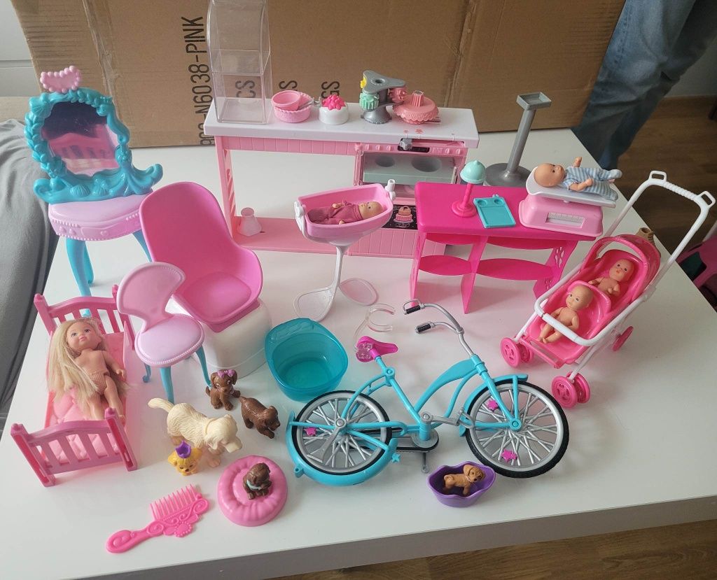 Domek dla lalek barbie plus mega paka akcesoriów