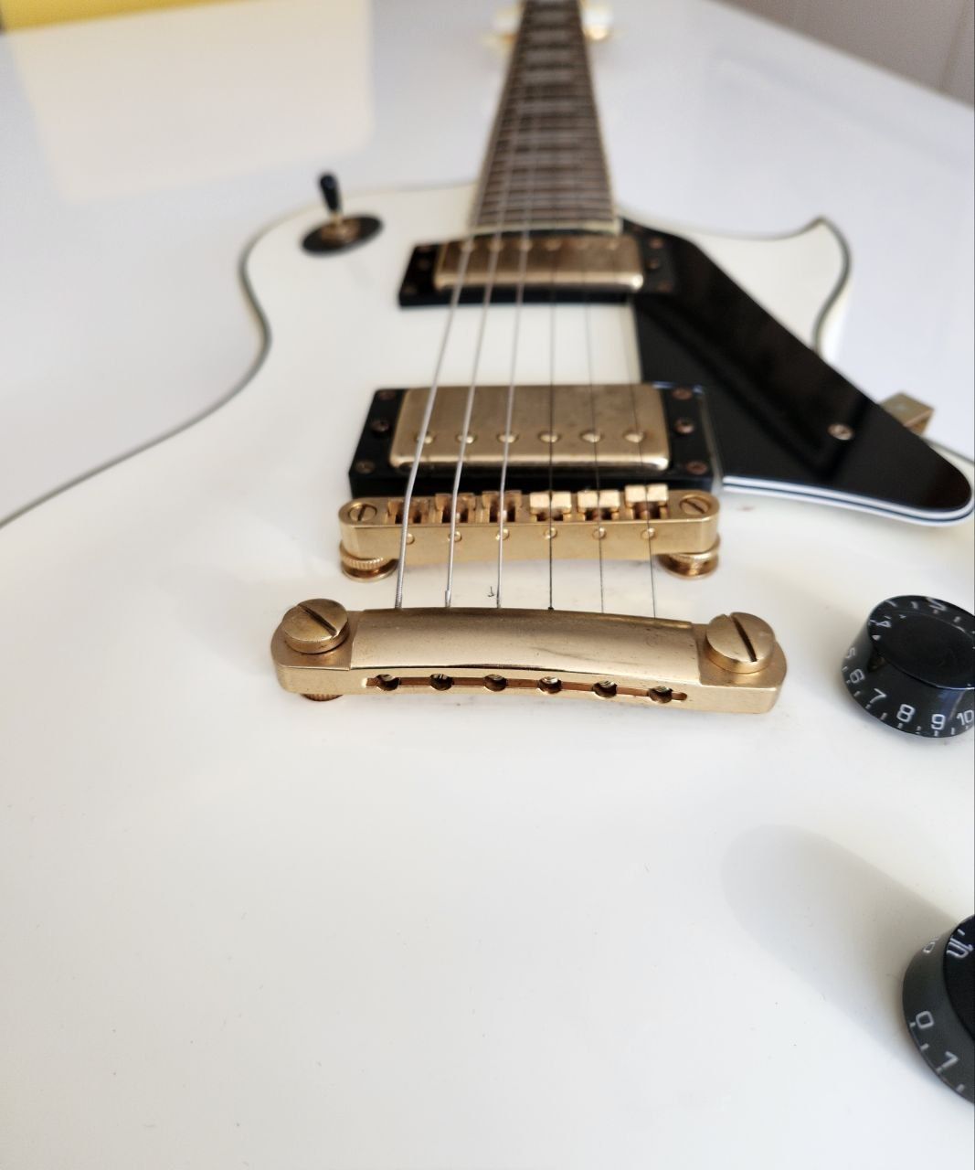 Guitarra Acepro White