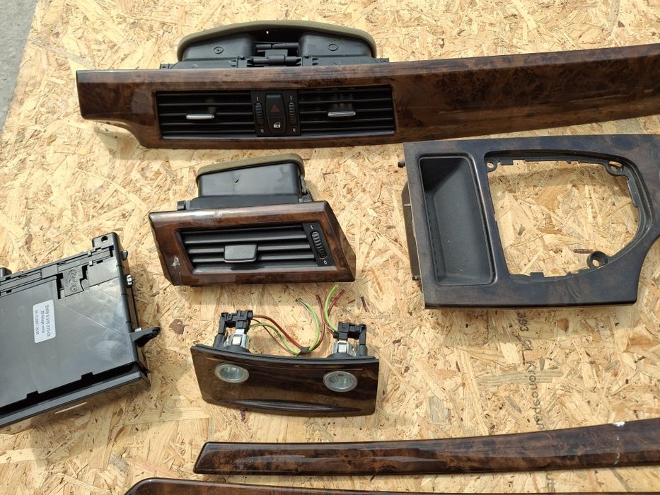 Dekory Listwy Ozdobne wnętrza BMW E60 E61 LIFT EUROPA