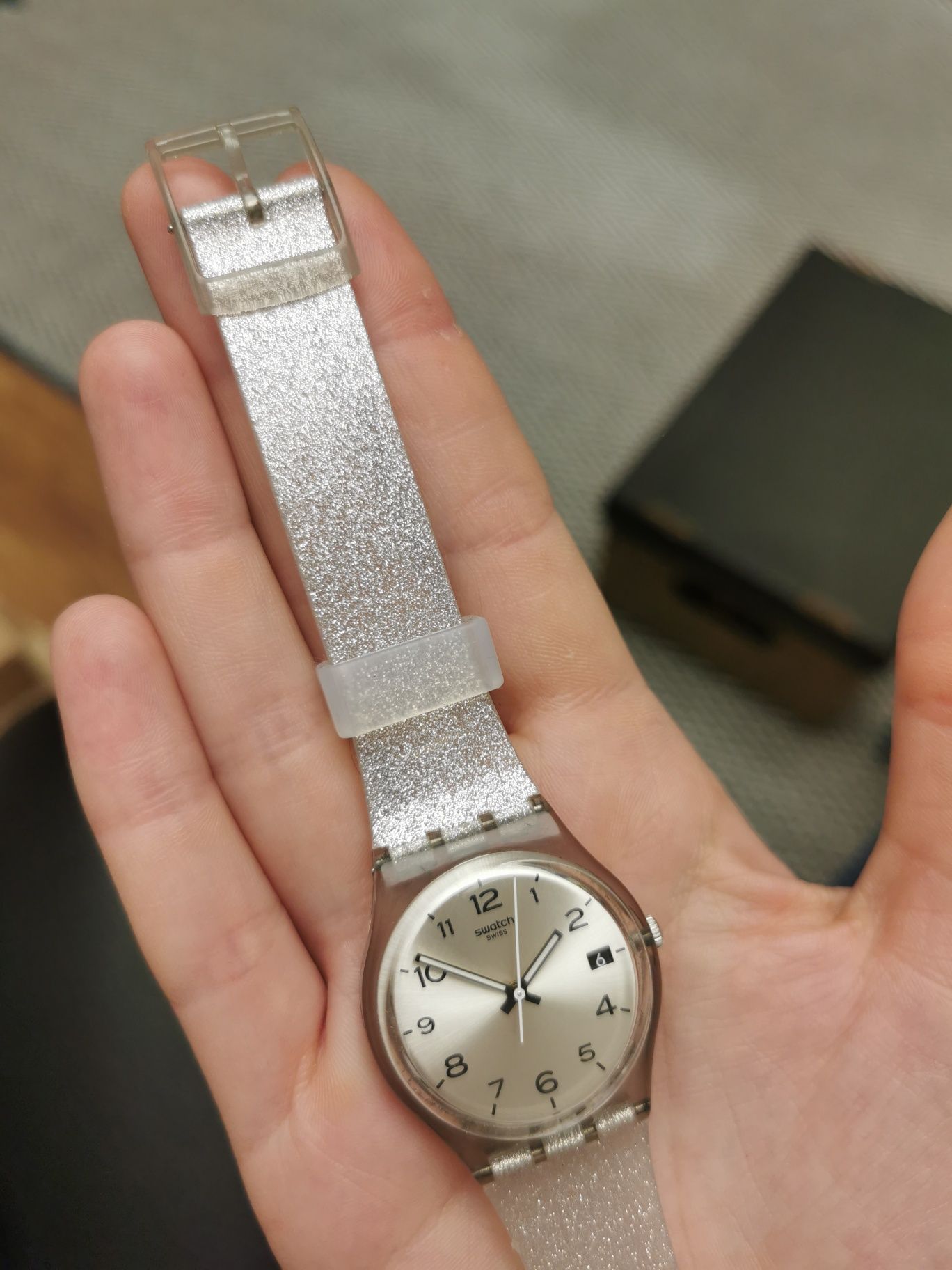 Zegarek swatch gent srebrny brokatowy