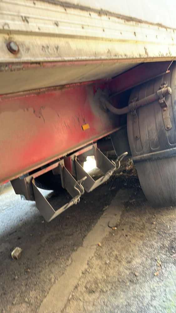 Срочно полуприцеп Schmitz sko 24