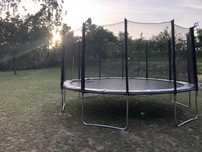 Trampolim para aluguer