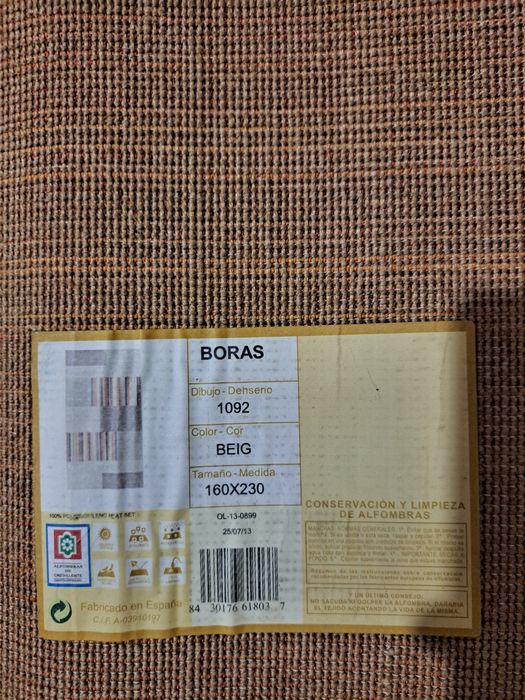 Tapete usado 160x230 em muito bom estado.