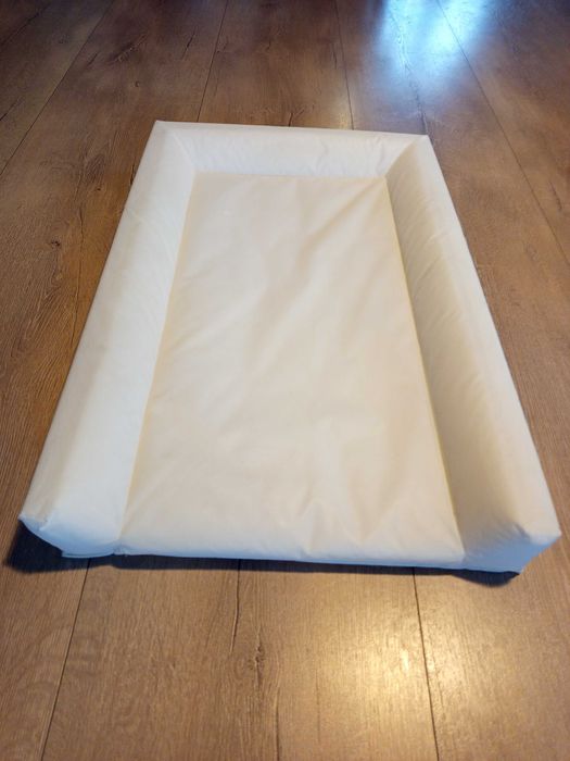 Przewijak miękki dla niemowlaka 75 x 50 cm