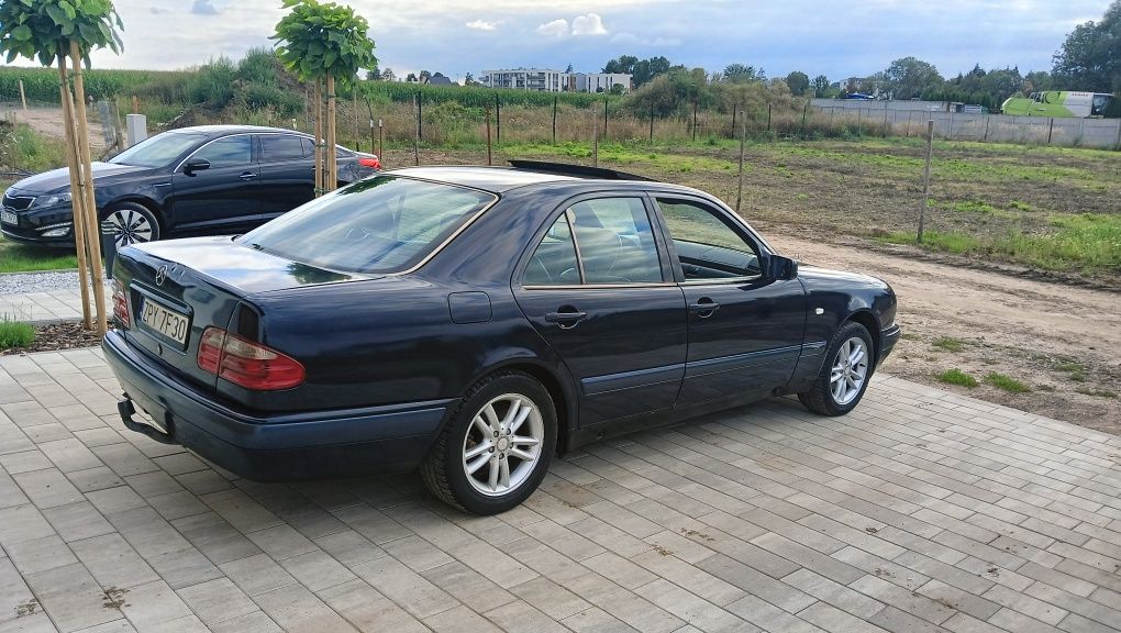 Mercedes w210 2.2D 96r