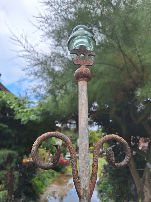 Wiatrowskaz metalowy duży