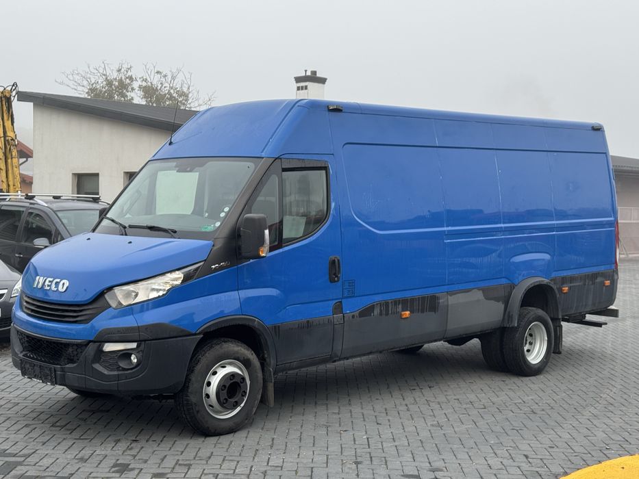 Iveco DAILY 70C18 - 2017 rok - 3,0L - 180KM NA BLIŹNIAKU - BLASZAK