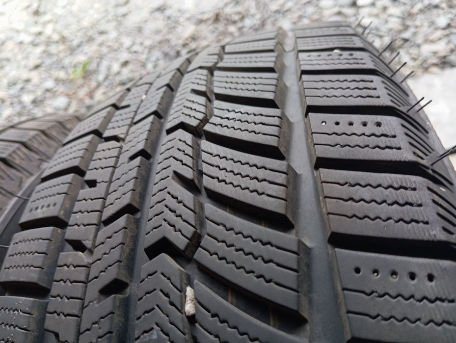 185/65R15 opony zimowe jak nowe