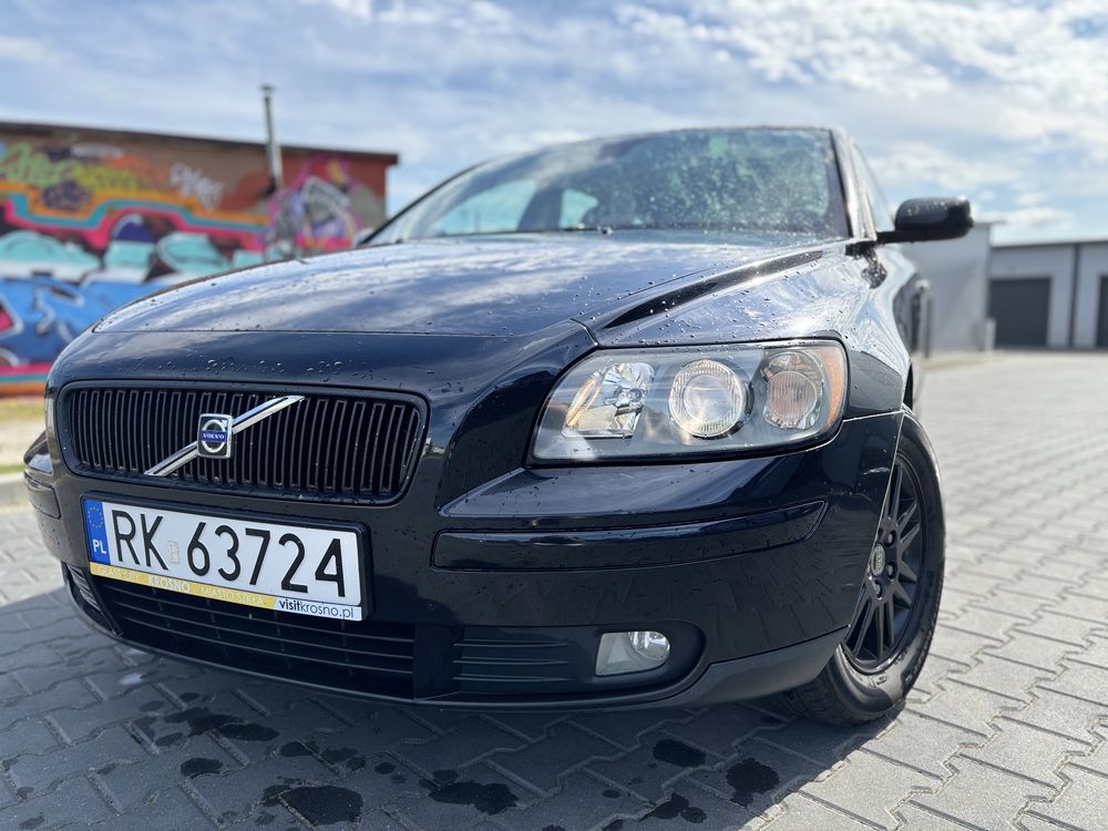 witam na sprzedaz Volvo v50