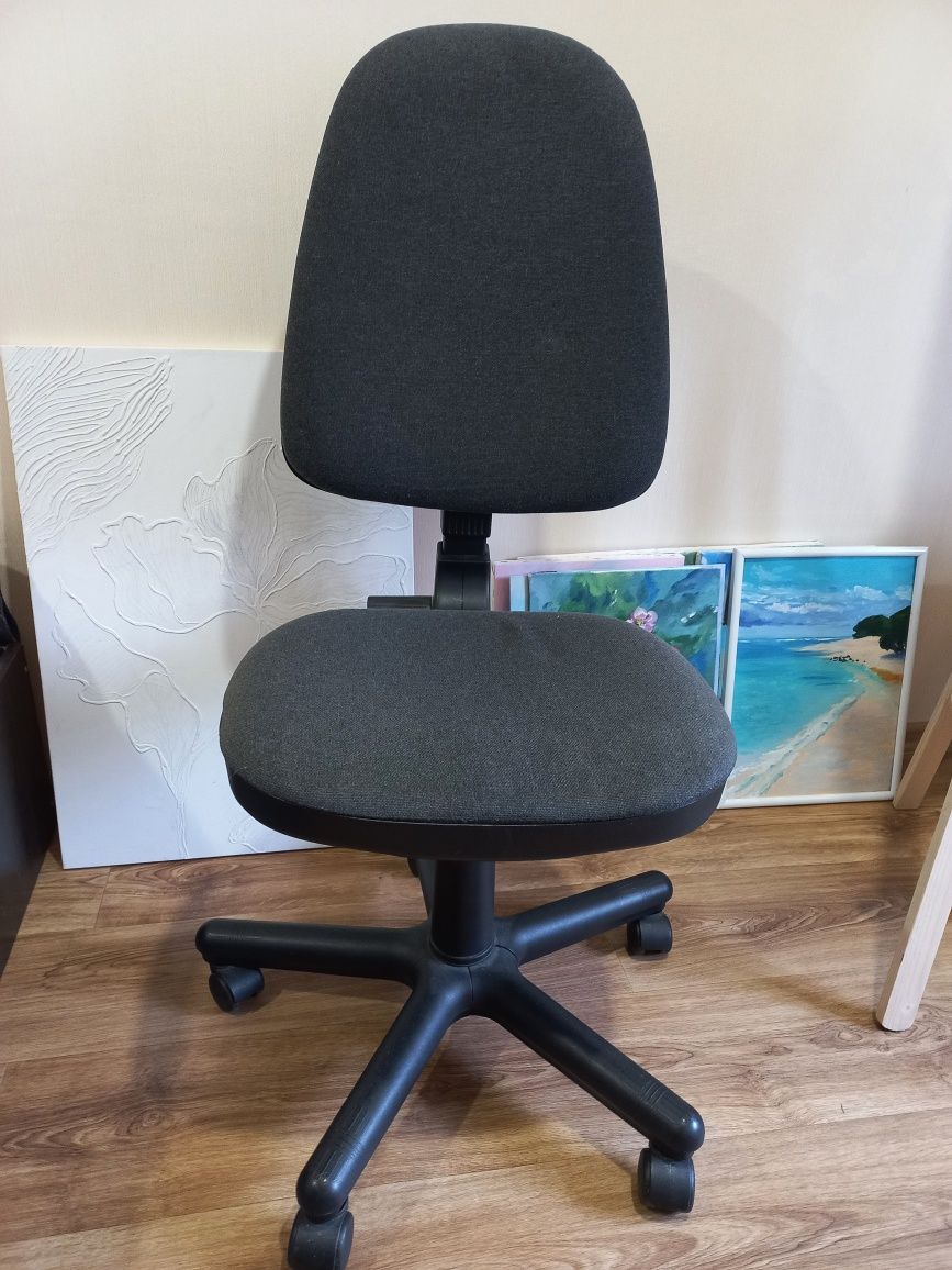 Кресло офисное/компьютерное для работы/учебы