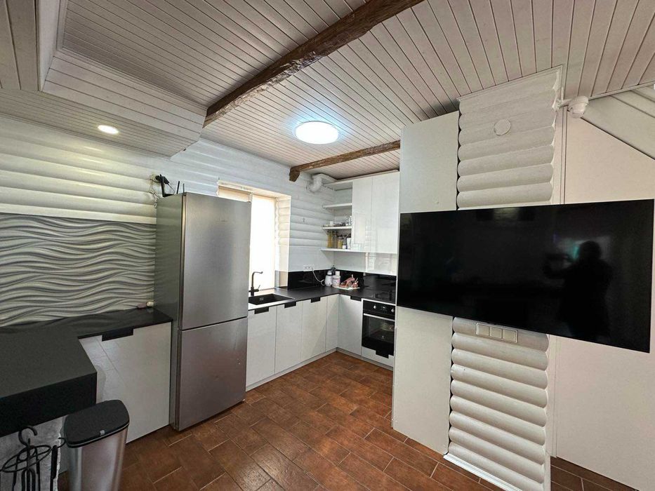 Продається будинок в Царському селі в р-ні Дахнівки