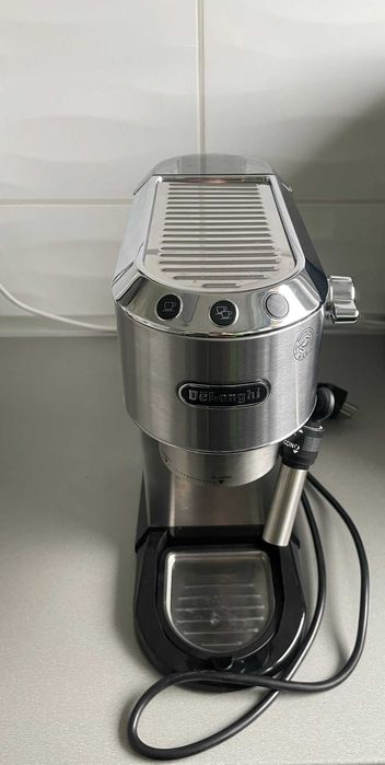 Ekspres DELONGHI EC685.M Dedica 15bar Jak NOWY Gwarancja